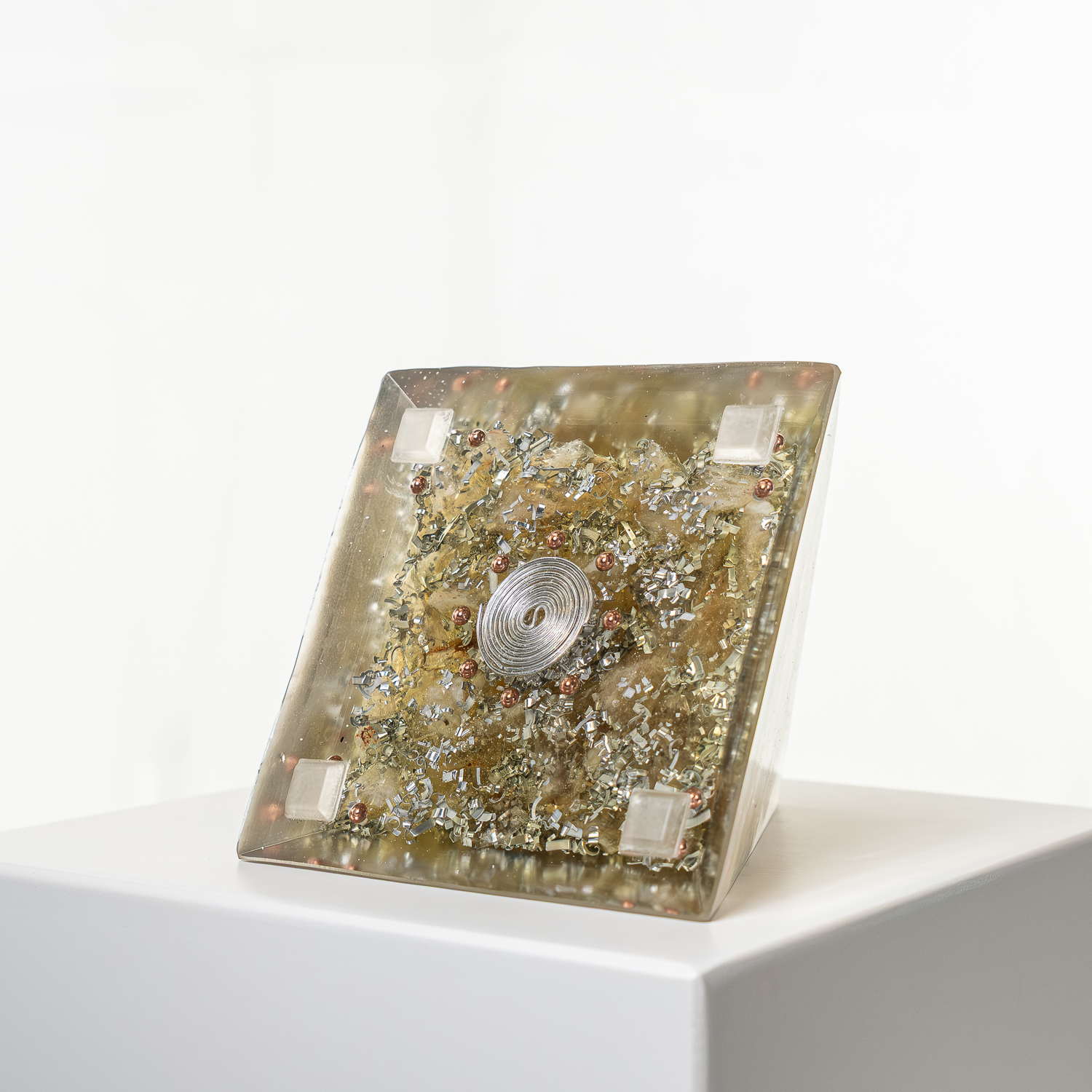 "Aztec Yellow" [1] – Orgonite Pyramid (No.34)